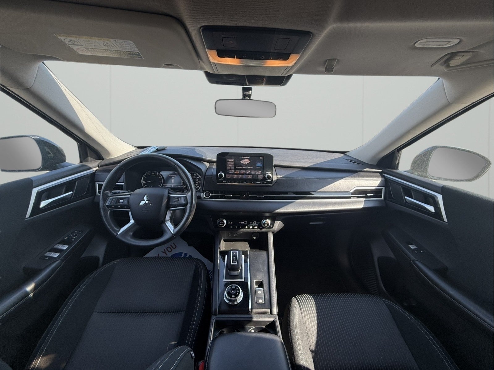 2022 Mitsubishi Outlander ES