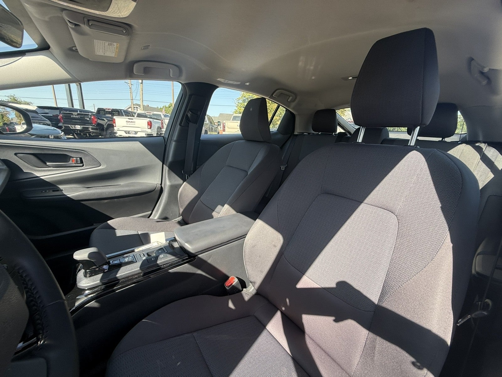 2025 Toyota Prius LE