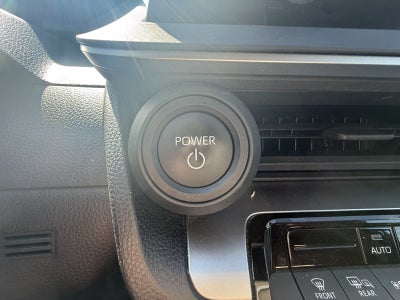 2025 Toyota Prius LE