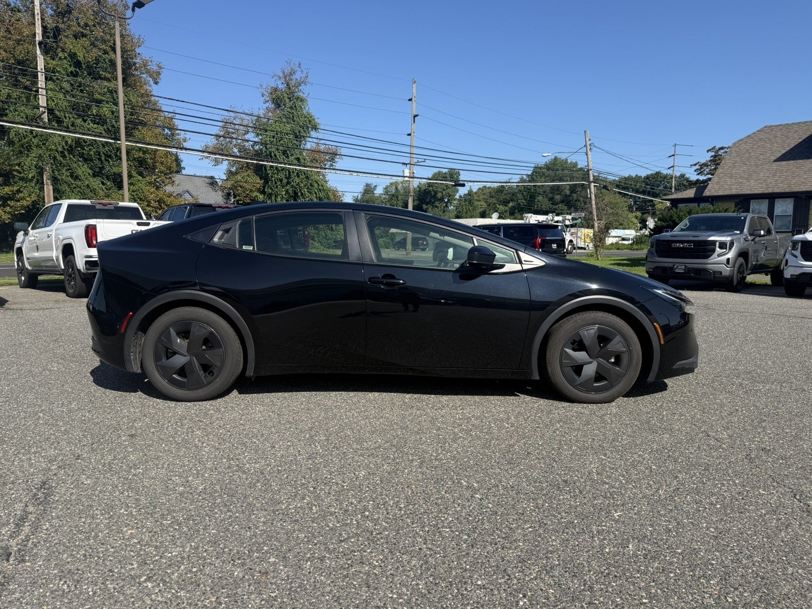 2025 Toyota Prius LE