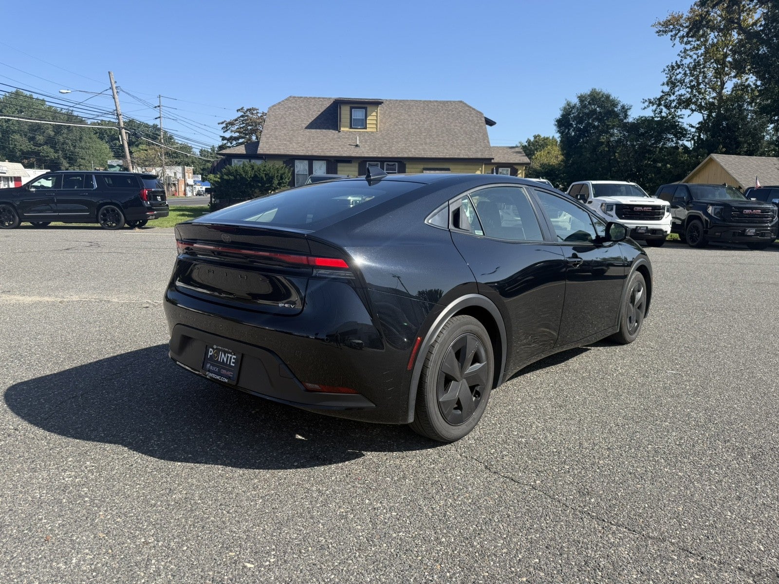 2025 Toyota Prius LE