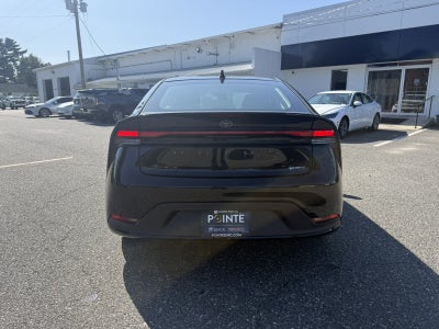 2025 Toyota Prius LE