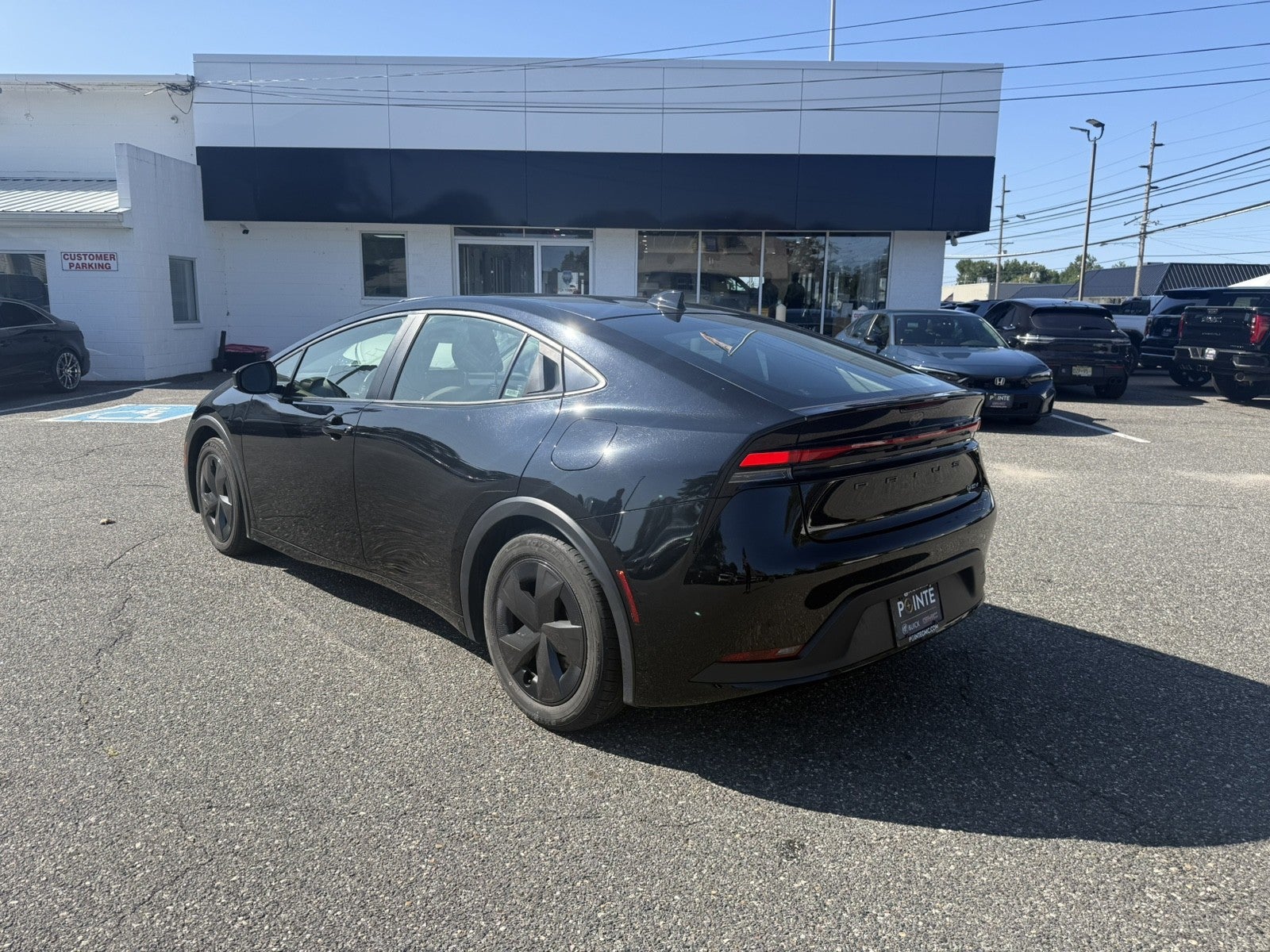 2025 Toyota Prius LE