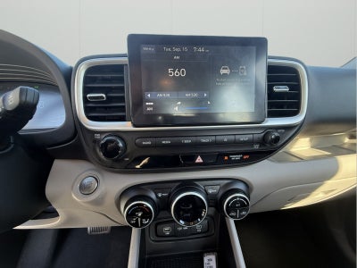 2025 Hyundai Venue SEL