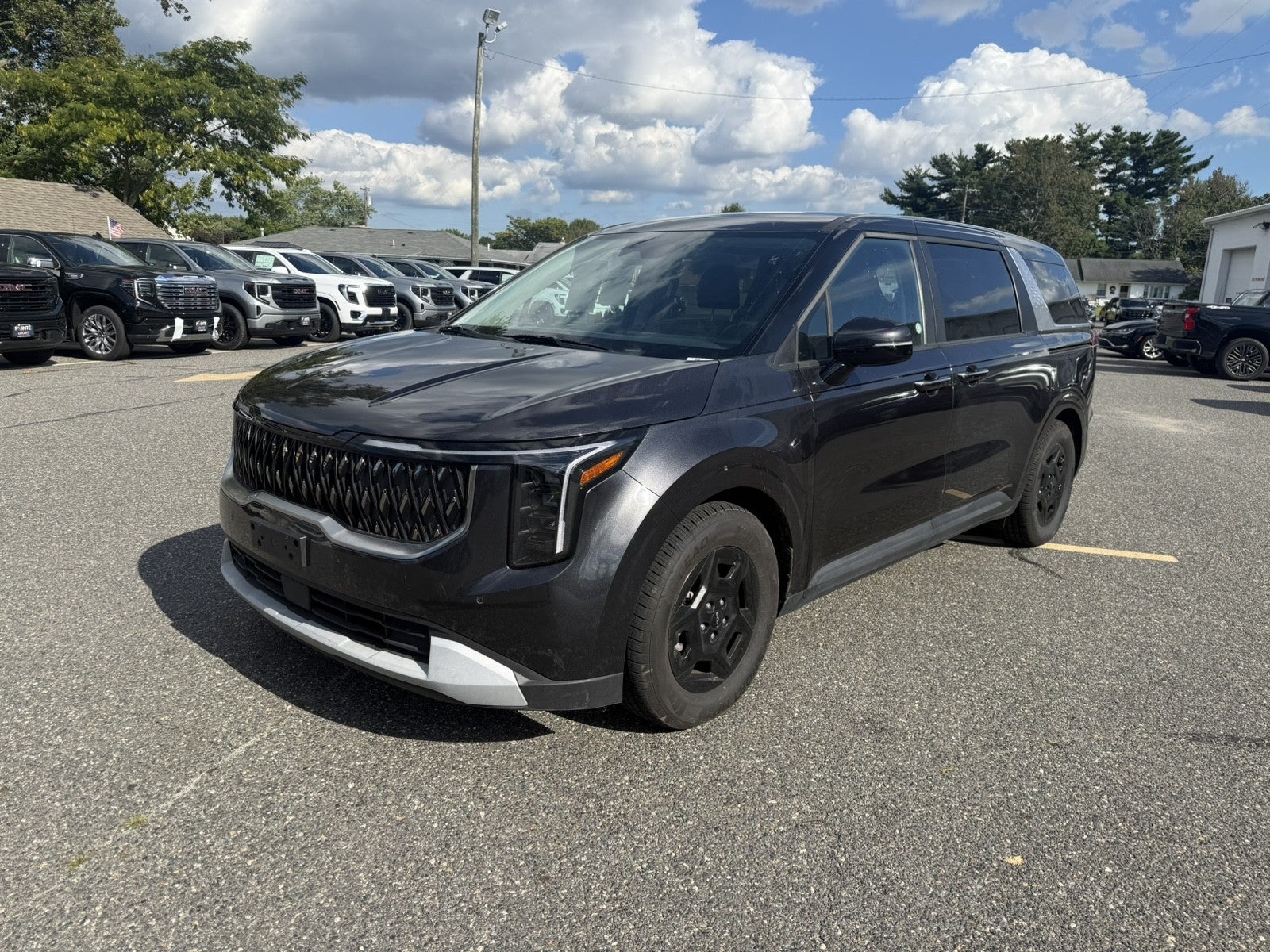 2025 Kia Carnival LXS