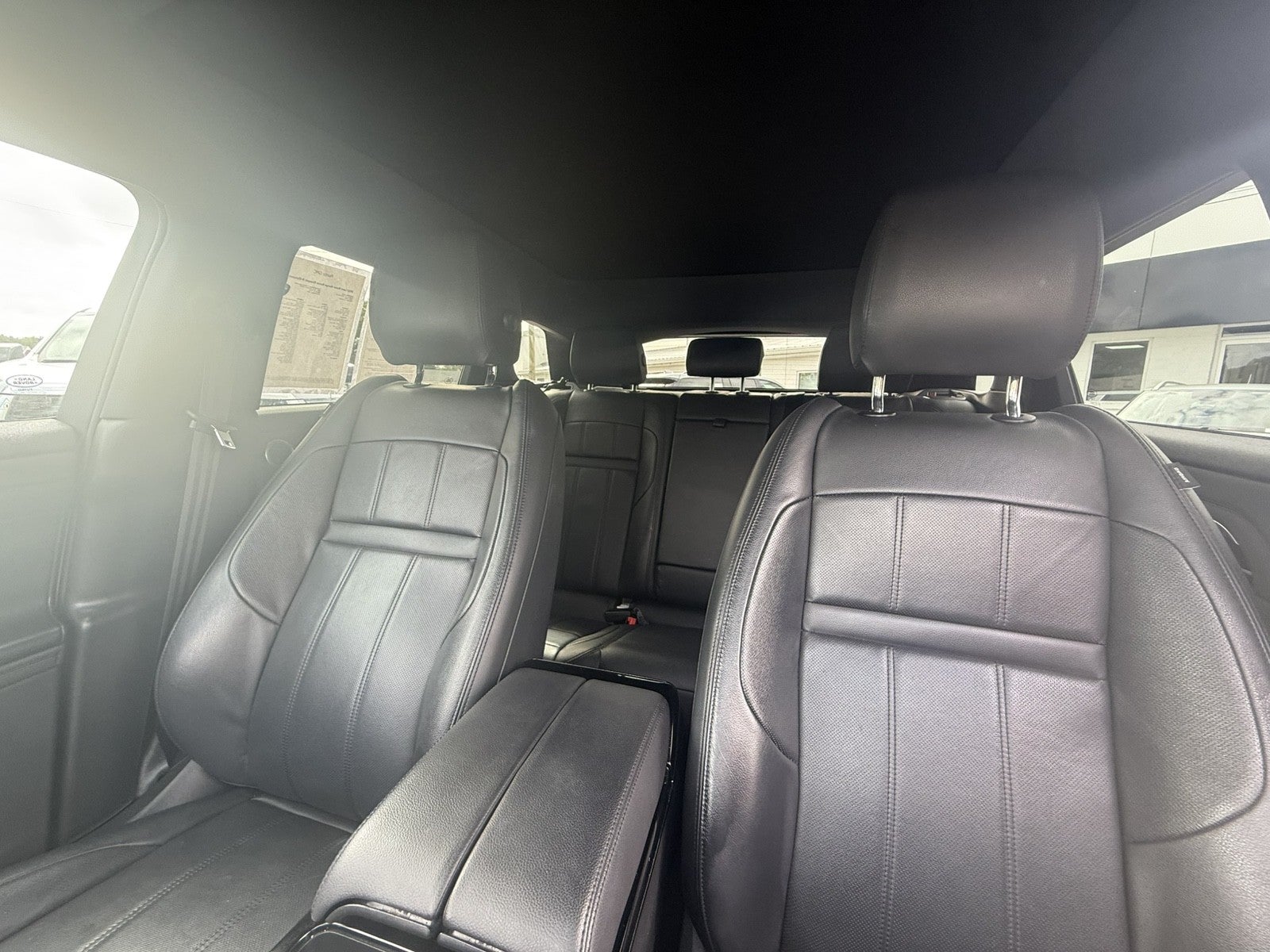 2023 Land Rover Range Rover Evoque R-Dynamic SE
