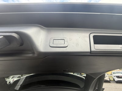 2023 Land Rover Range Rover Evoque R-Dynamic SE