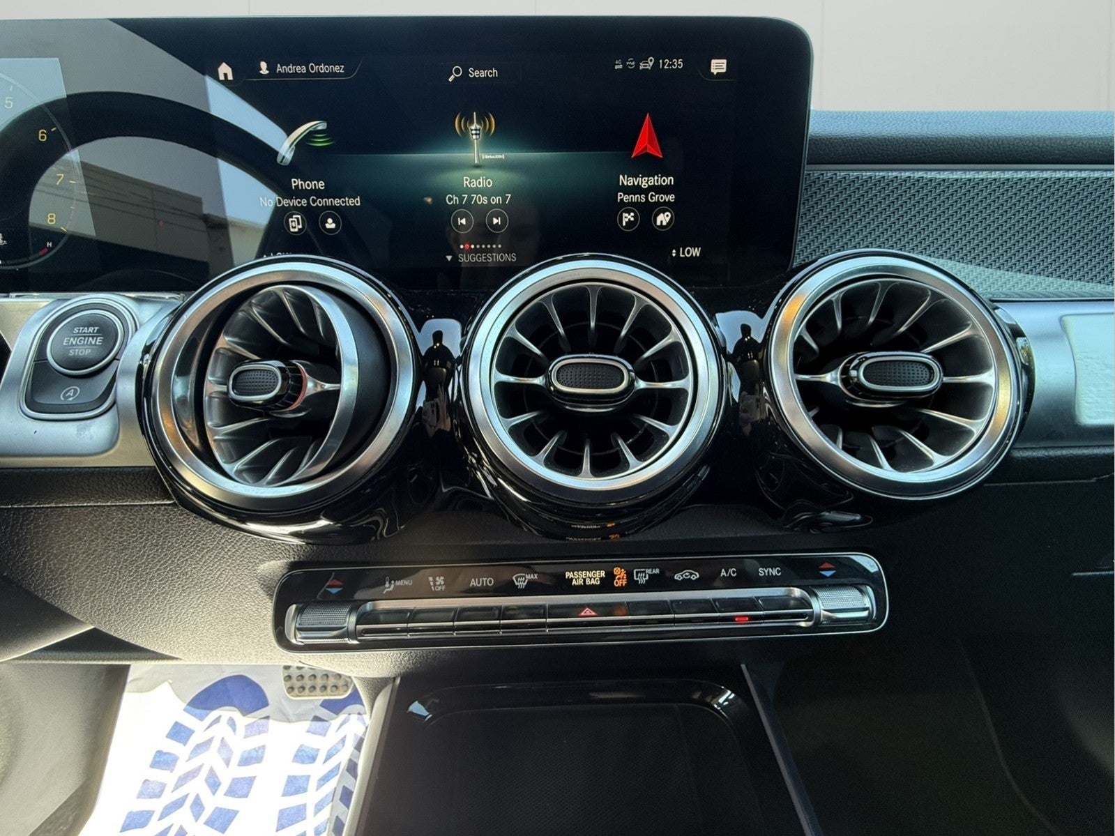2022 Mercedes-Benz GLB 250 4MATIC®