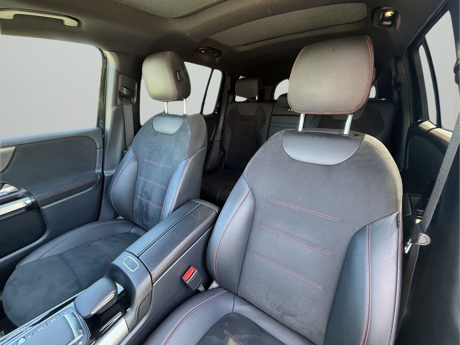 2022 Mercedes-Benz GLB 250 4MATIC®