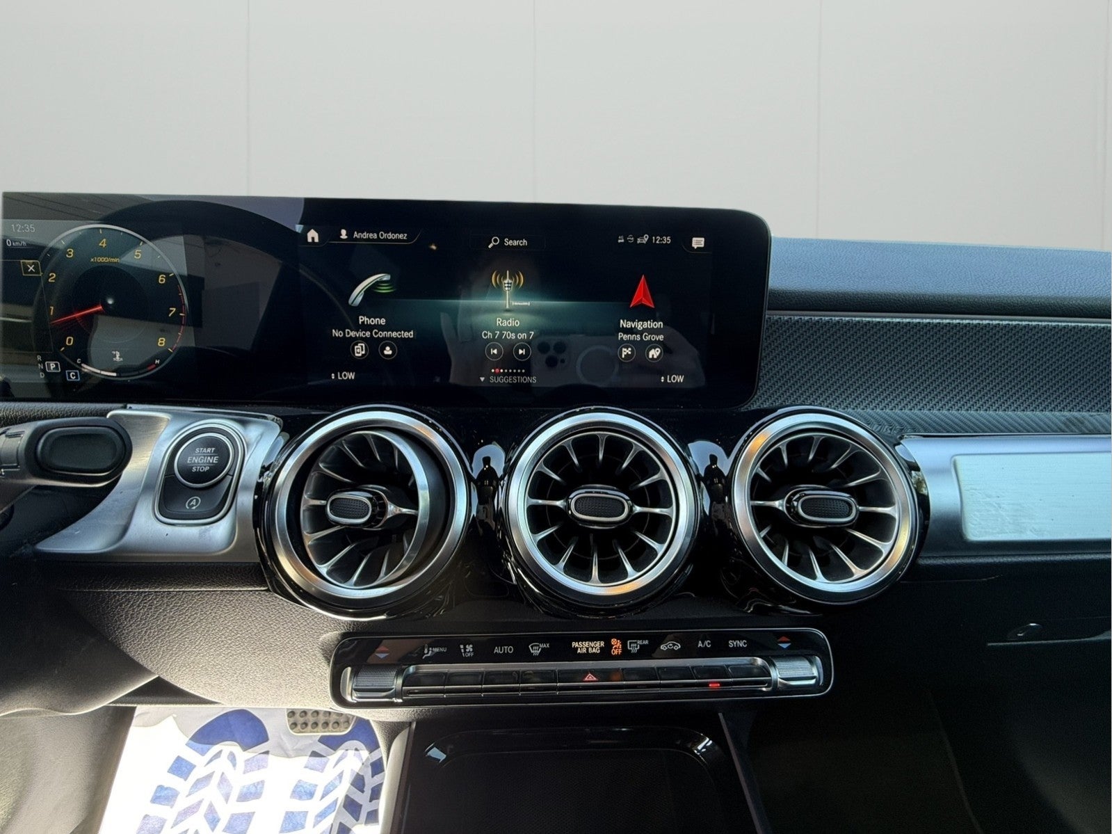 2022 Mercedes-Benz GLB 250 4MATIC®