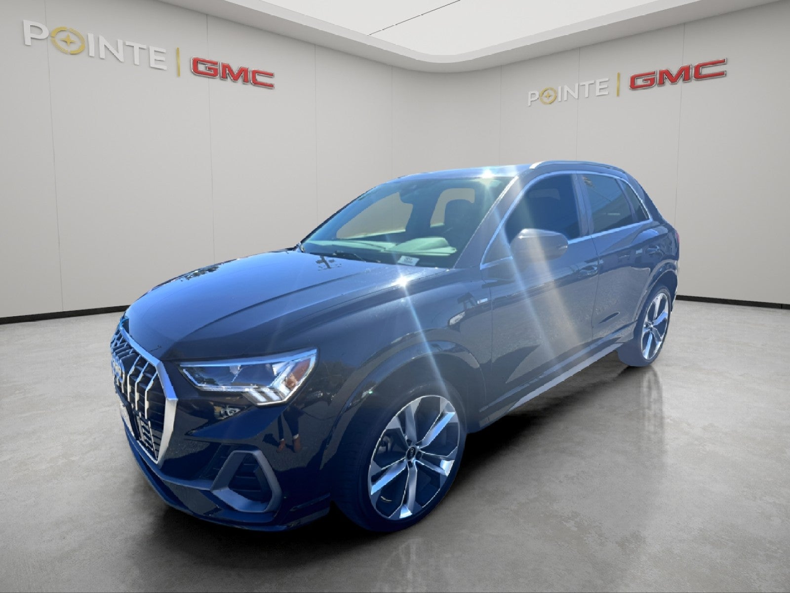 2021 Audi Q3 S line Premium Plus