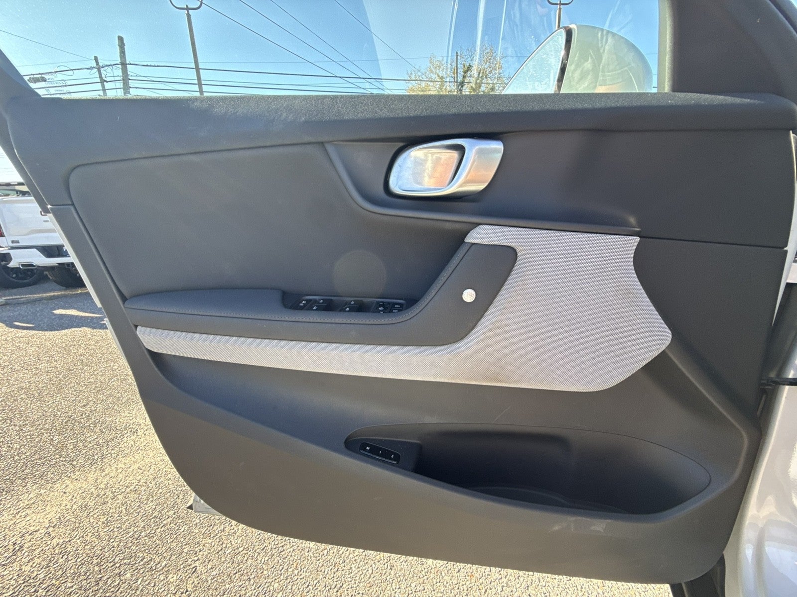 2024 POLESTAR 2 Base